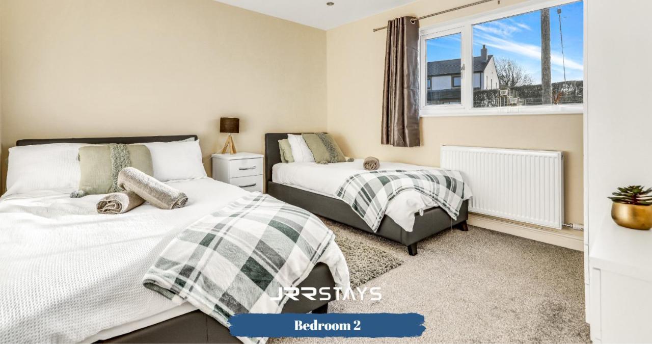 Cockermouth - 3 Bedroom, Sleeps 10 Garden - Jrr Stays 외부 사진