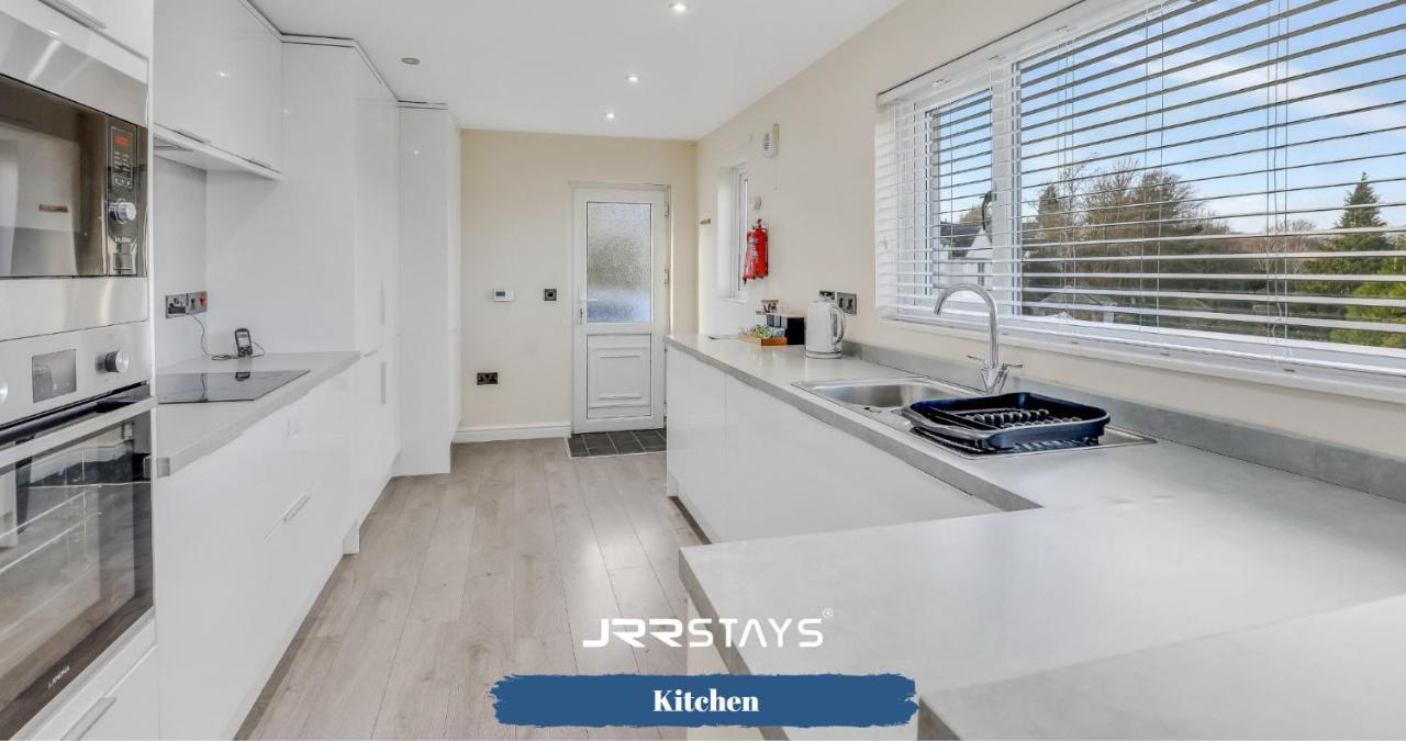 Cockermouth - 3 Bedroom, Sleeps 10 Garden - Jrr Stays 외부 사진