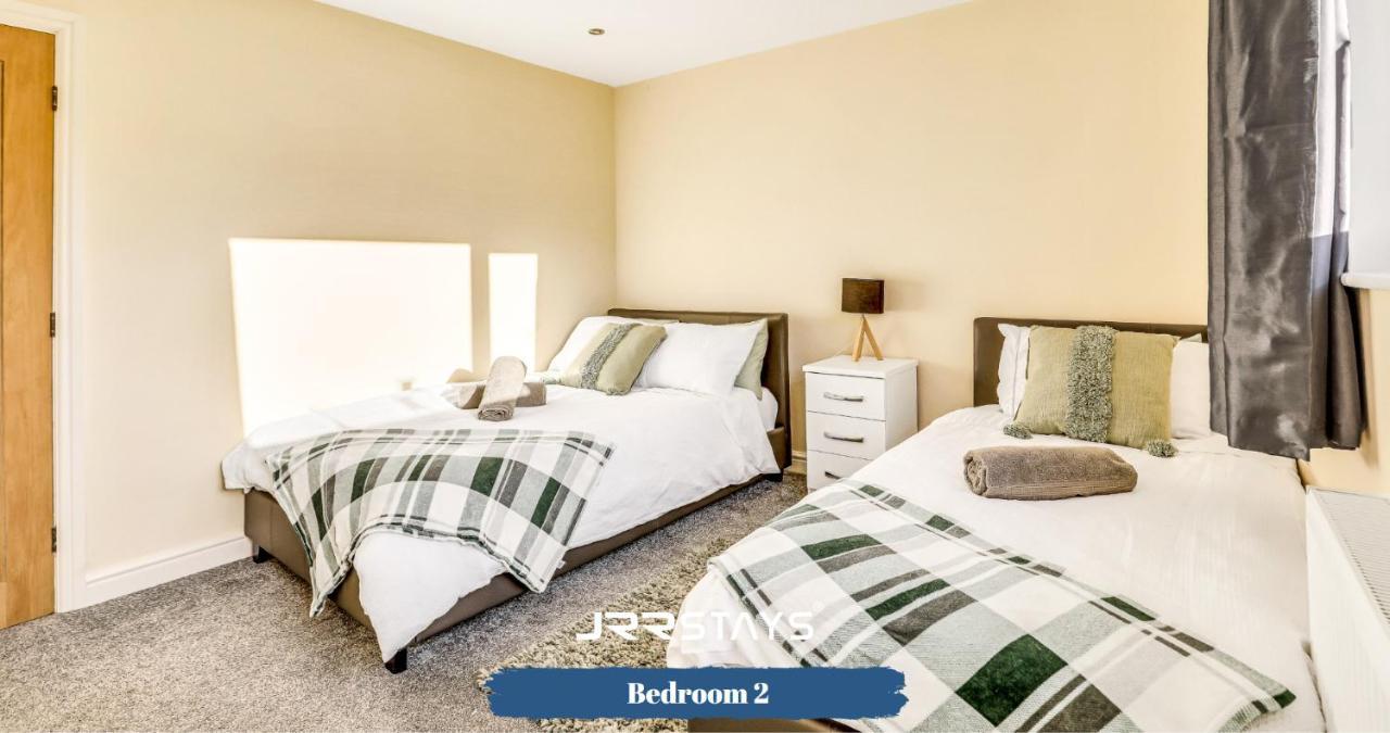 Cockermouth - 3 Bedroom, Sleeps 10 Garden - Jrr Stays 외부 사진
